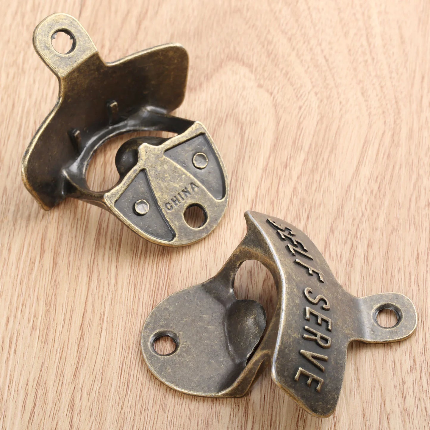 1 Pc Antique Bronze Wall Bottle Opener Wall Mounted Hanging Beer Bottle Vintage Opener Kitchen Bar Useful Tool Gift Zinc Alloy