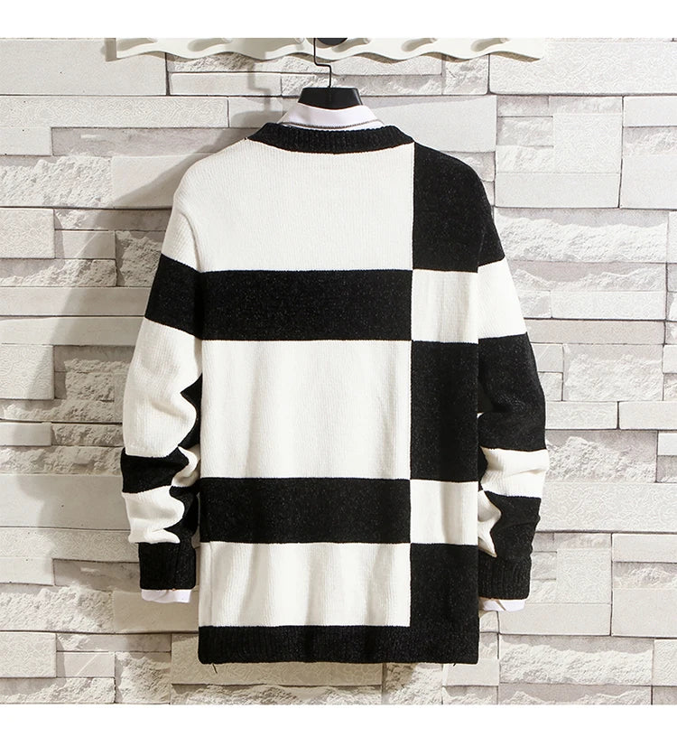 Men's Fashion Long Sleeve Round Neck Black and White Striped Chenille Sweater Autumn/winter Comfort Knit