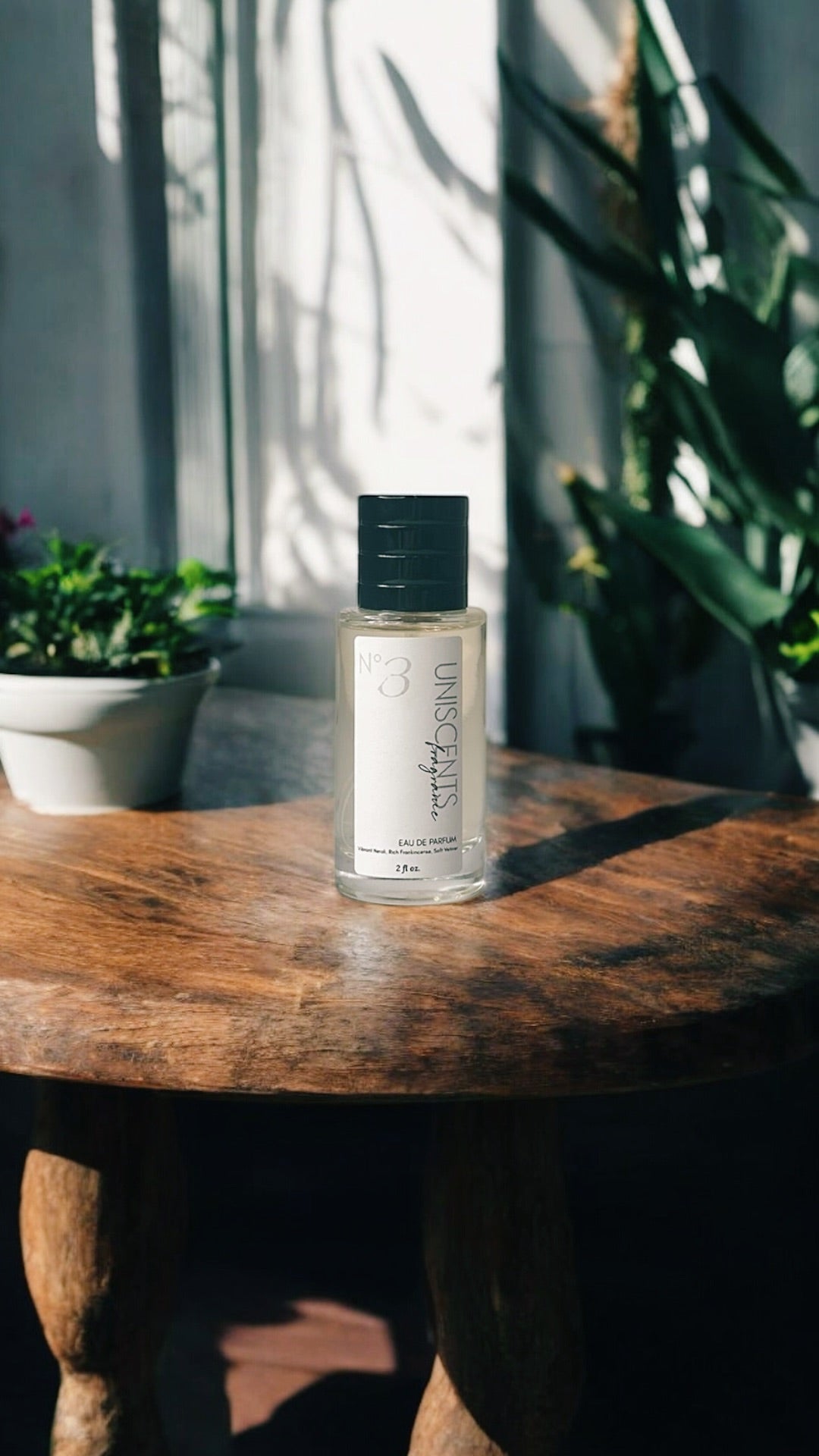 Artisan Perfume & Cologne Spray – 2oz Unisex Fragrance, Gender Neutral - FashionMojos.com