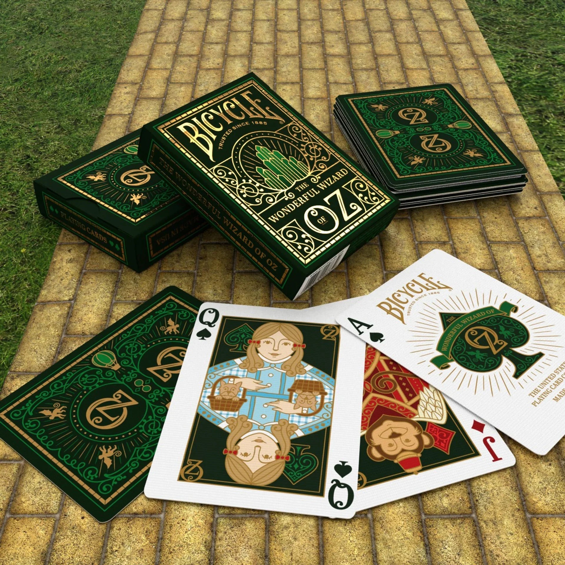 Bicycle The Wonderful Wizard of Oz Playing Cards | Emerald & Gold 2025 Edition ClassicDecks