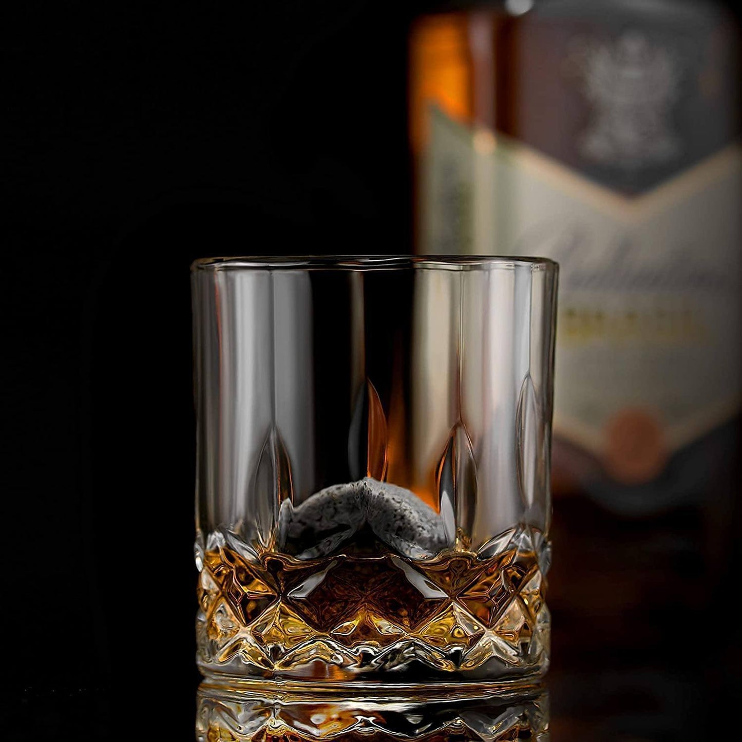 The Connoisseur's Set - Signature Glass Edition DC-ROCKS Whiskey Chilling Stones