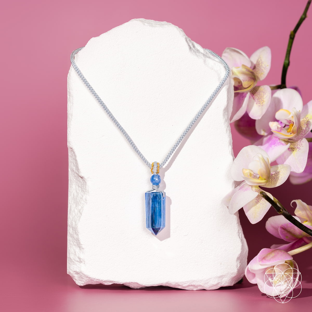 The Aura Shield - Rare Kyanite Pendant Conscious Items