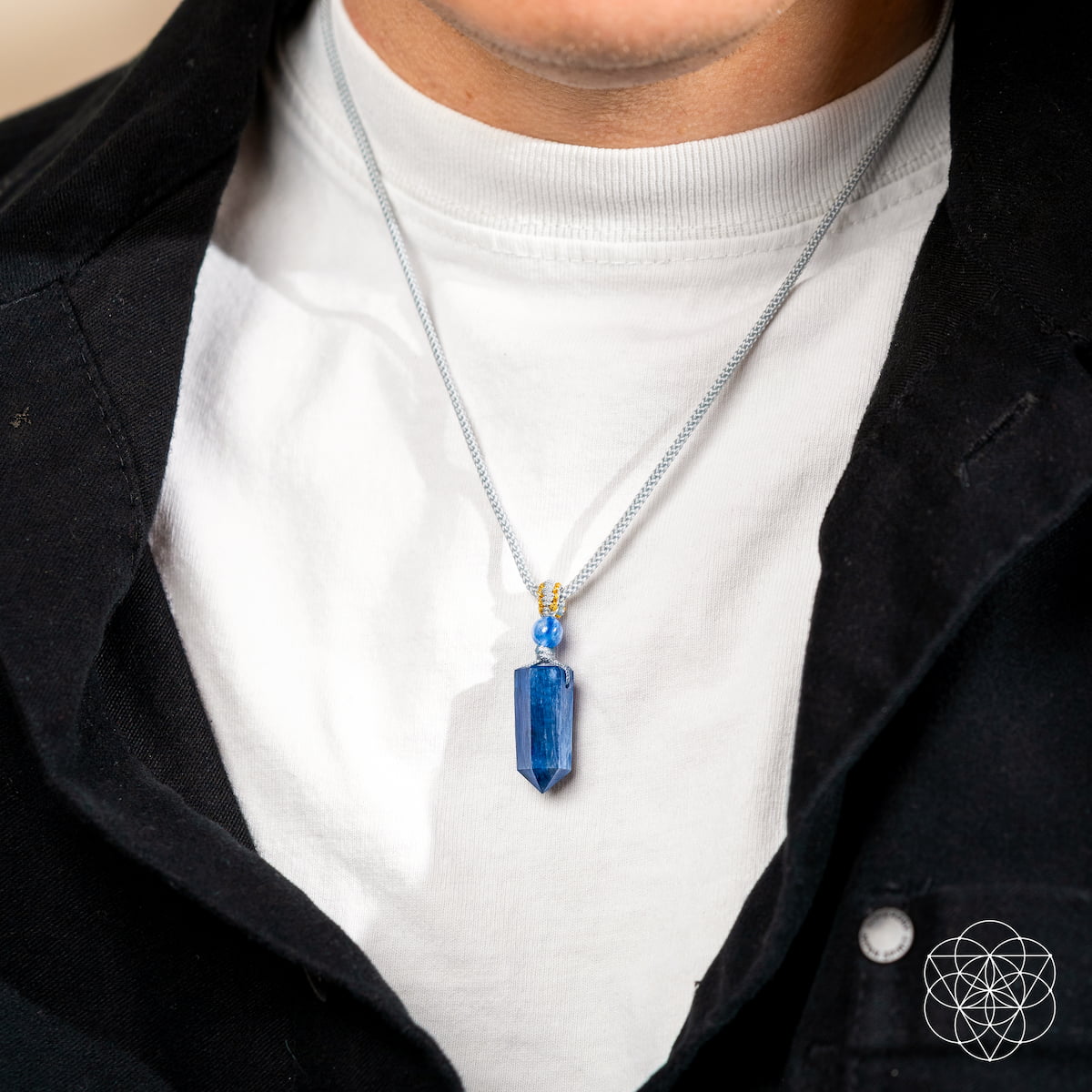 The Aura Shield - Rare Kyanite Pendant Conscious Items