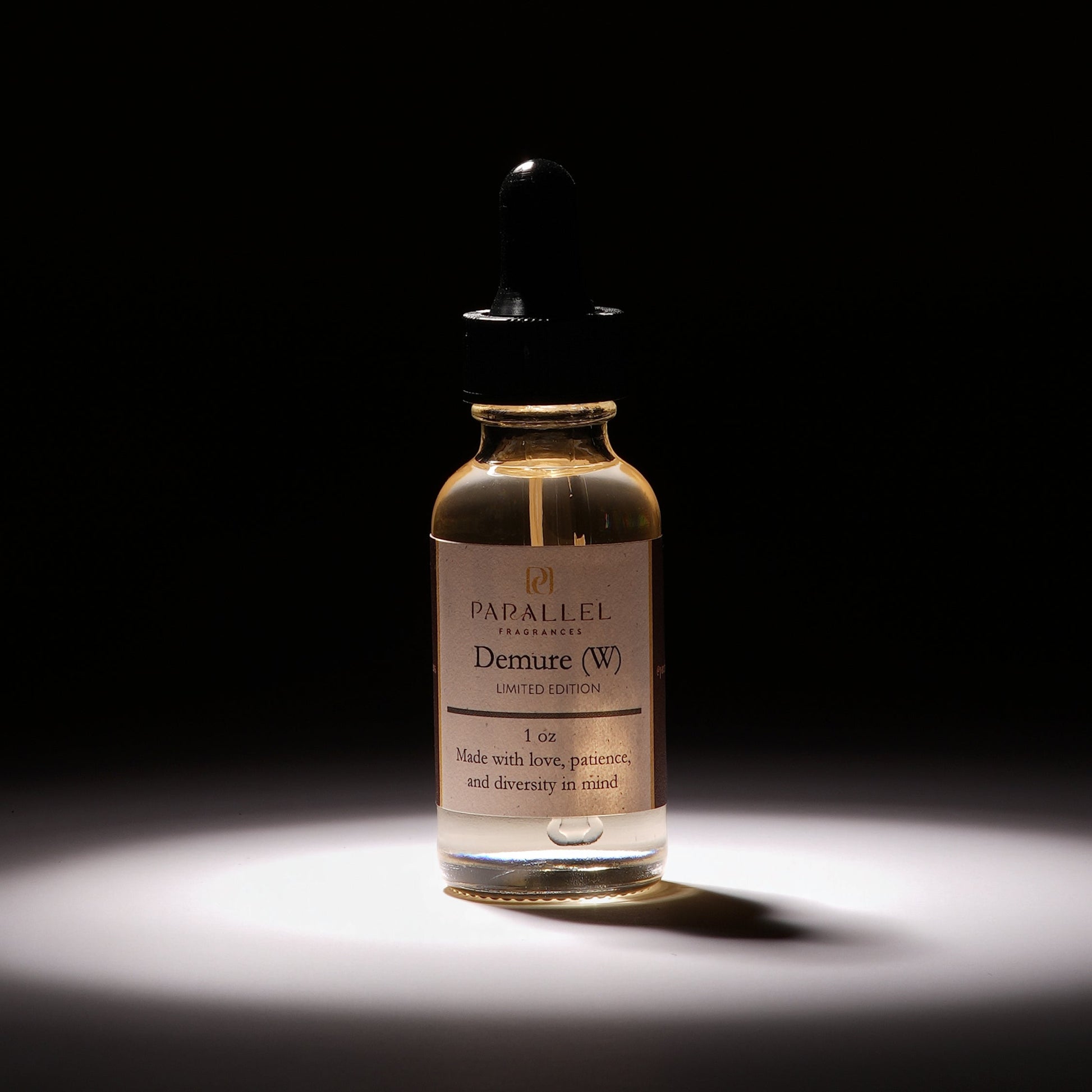 Demure - Women's Fragrance Oil - FashionMojos.com