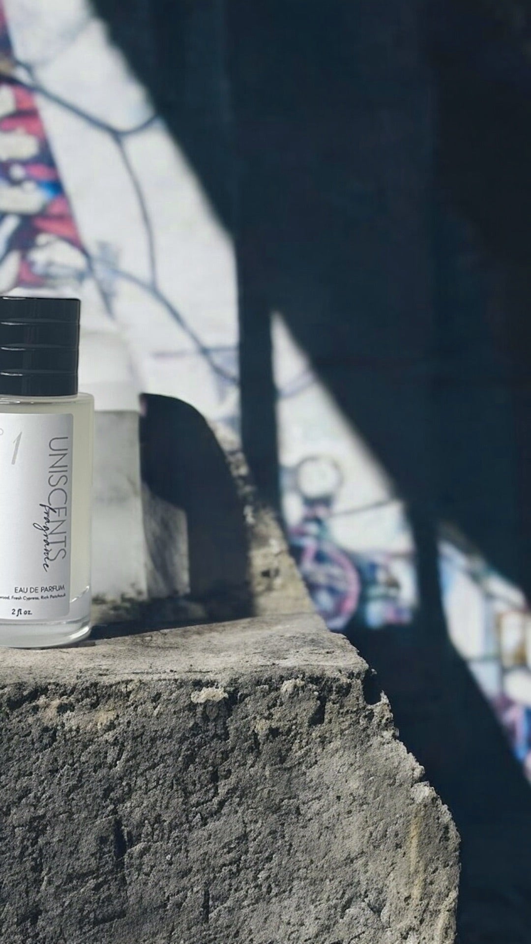 Artisan Perfume & Cologne Spray – 2oz Unisex Fragrance, Gender Neutral - FashionMojos.com