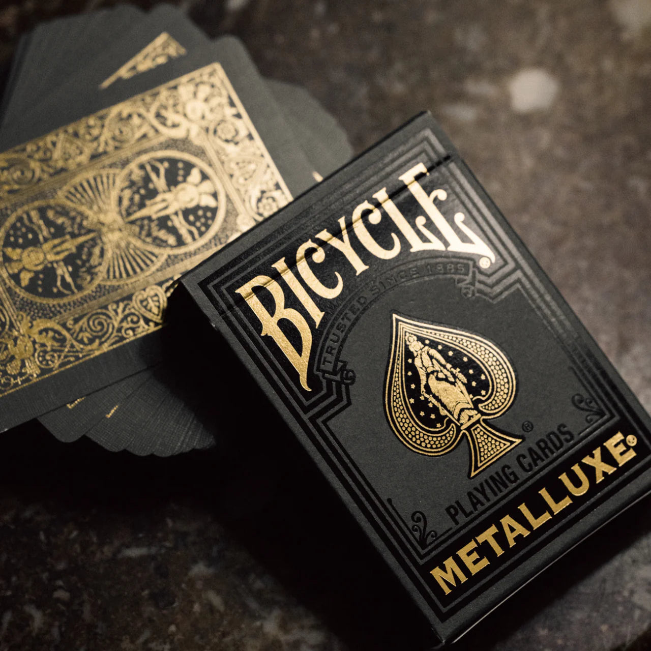 Bicycle Black and Gold Metalluxe Playing Cards – Premium Foil Edition ClassicDecks