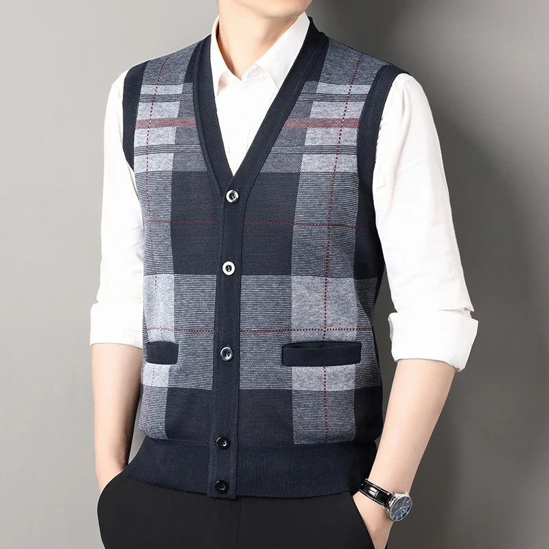 New Autumn Male Vest Sleeveless Sweater Fleece Cardigan Warm Knitted Checkered Business Casual Button Up Coat Men's Clothing