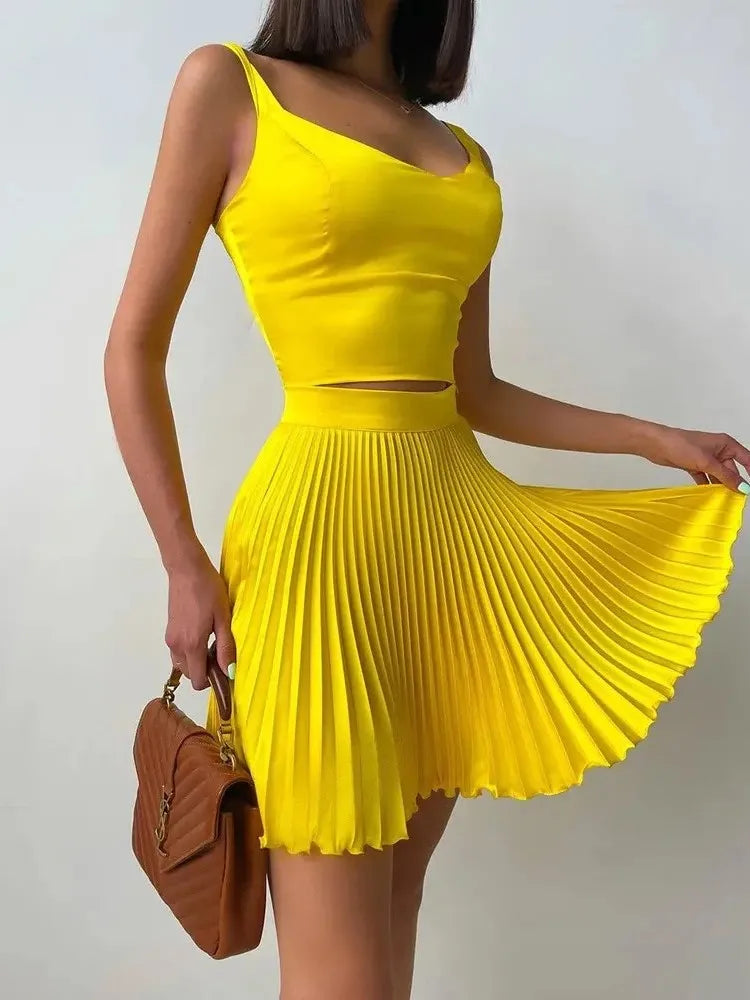 Sexy Printed Halter Pleated Short Skirt 2 Piece Set
