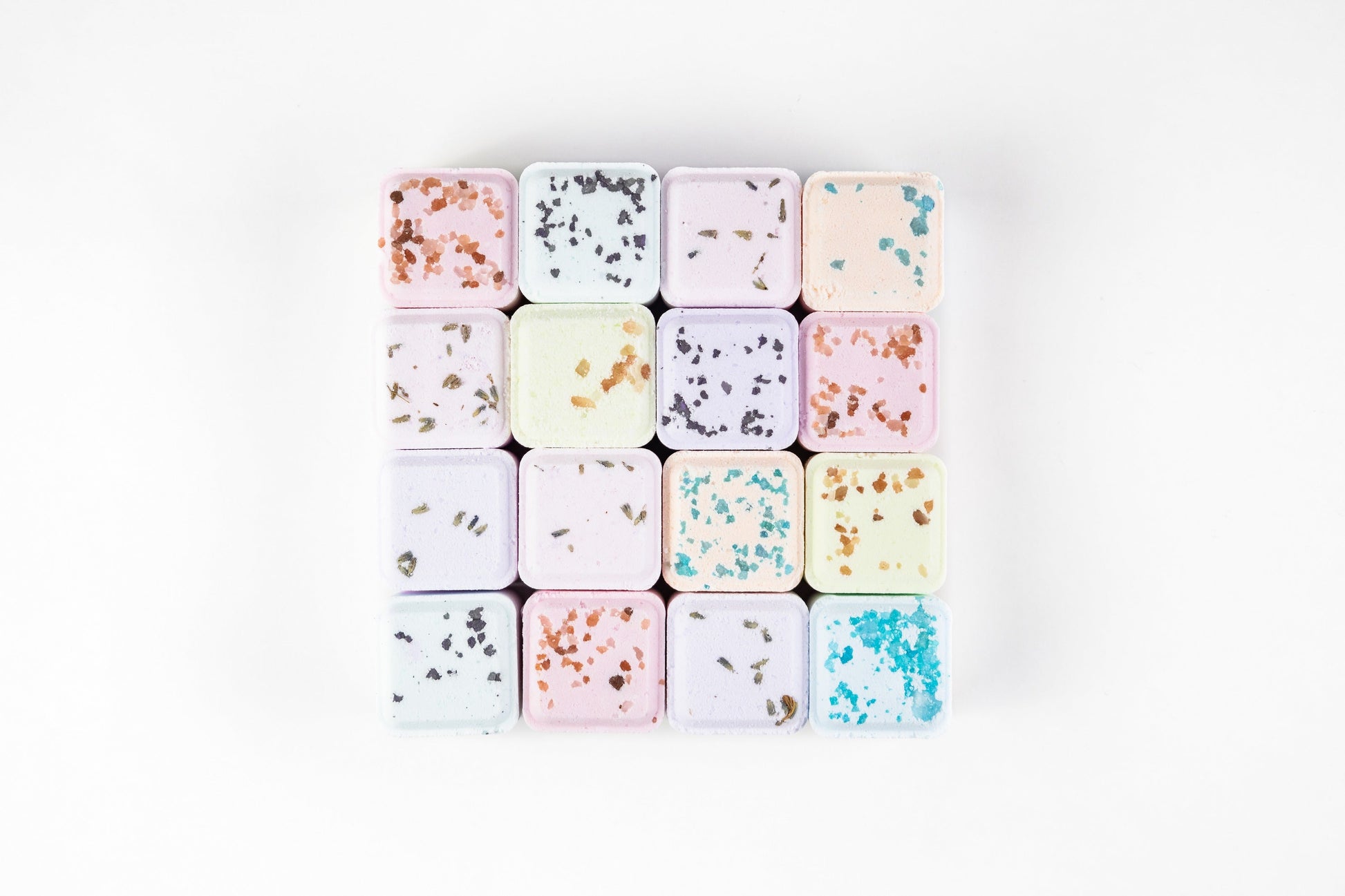 Natural Bath Bombs and Shower Steamers Gift Set - for anyone that like to Bath and Shower DC-Lizush
