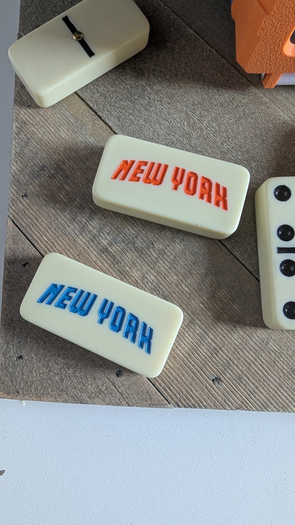 New York Knicks Domino Set So Genius IO