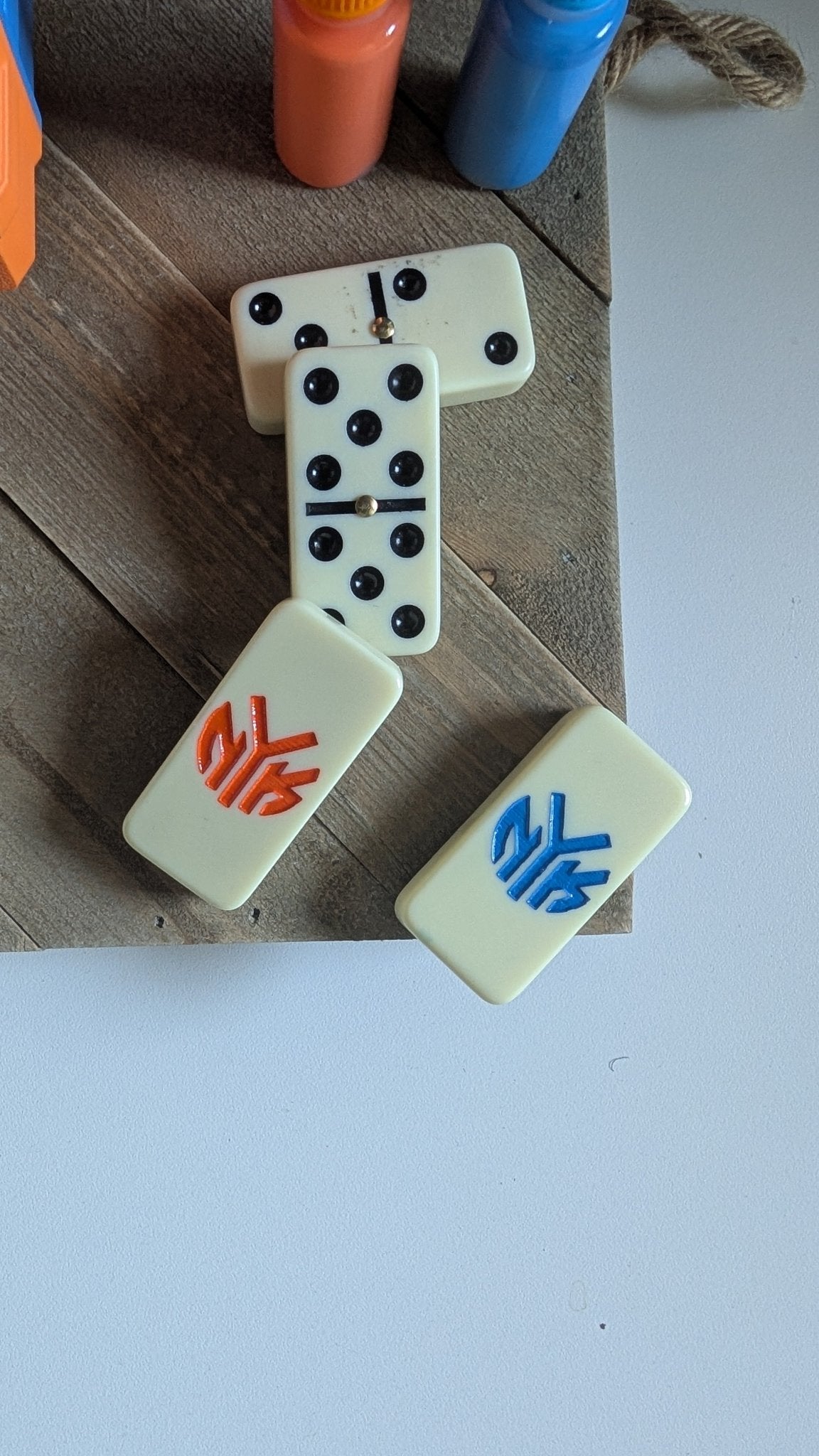 New York Knicks Domino Set So Genius IO
